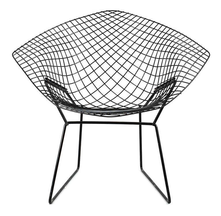 A Harry Bertoia black metal "Diamond chair".