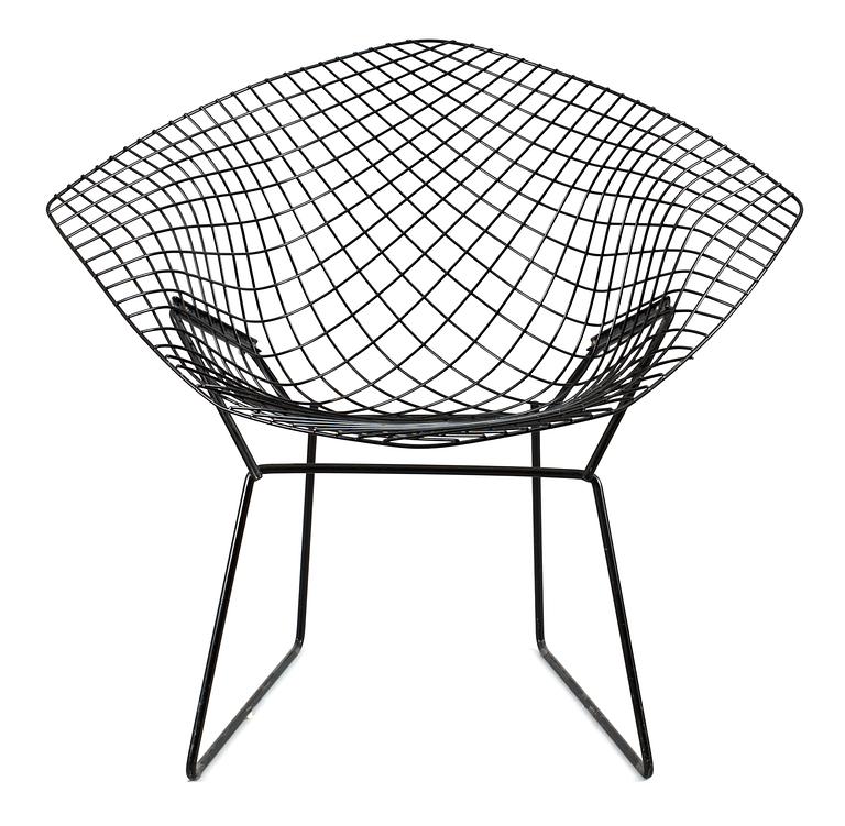 A Harry Bertoia black metal "Diamond chair".