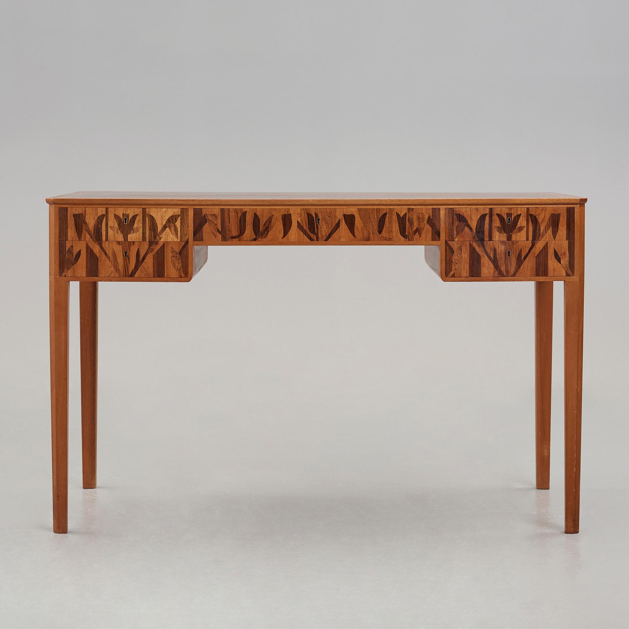 Carl Malmsten, skrivbord, "Nefertite", Stockholm 1940-50-tal.