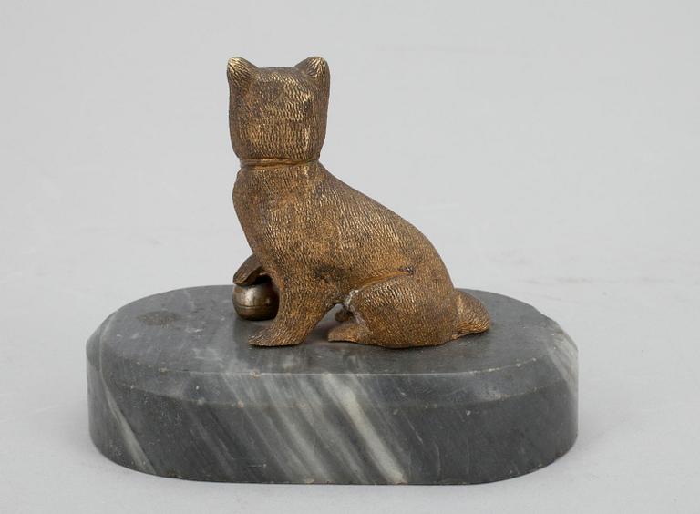 BORDSDEKOR, brons samt sten. 1900-tal.