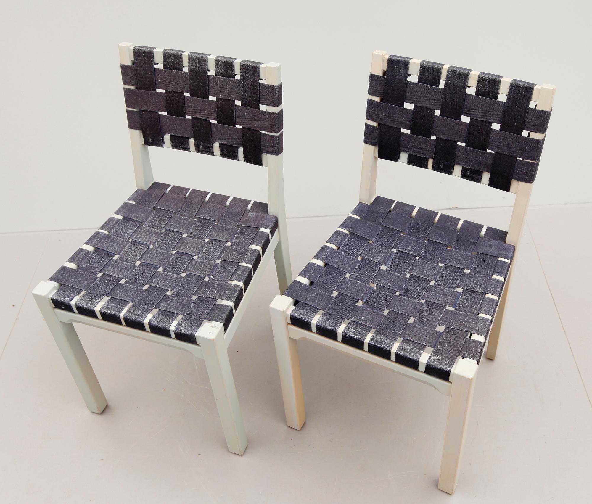 STOLAR, 1 par, Alvar Aalto, Artek, Finland.
