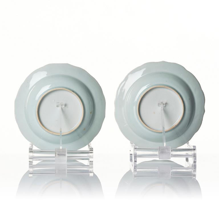 A blue and white bowl and six dessert dishes, Qing dynasty, Qianlong (1736-95).