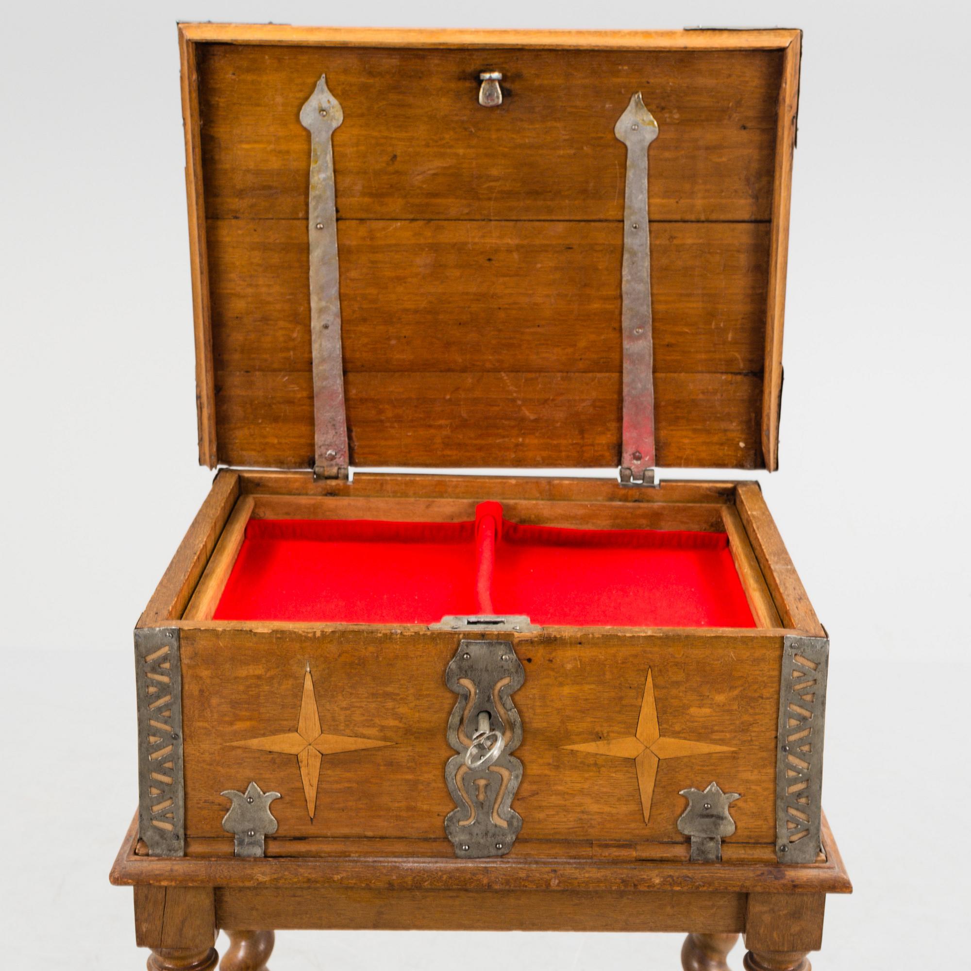 SCHATULL, barock, daterad 1756.