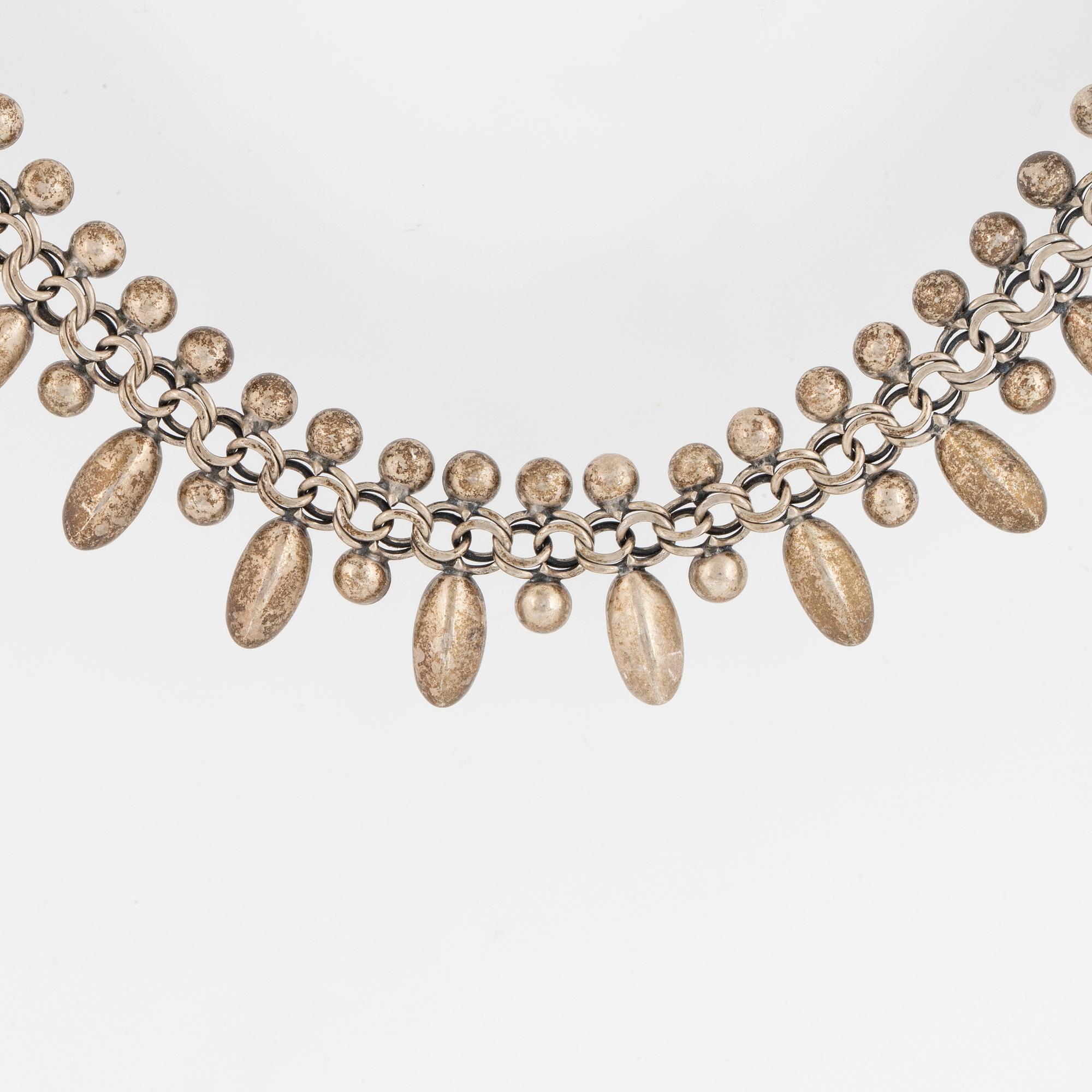 HERMANN SIERSBOL, sterling silver necklace. Denmark.