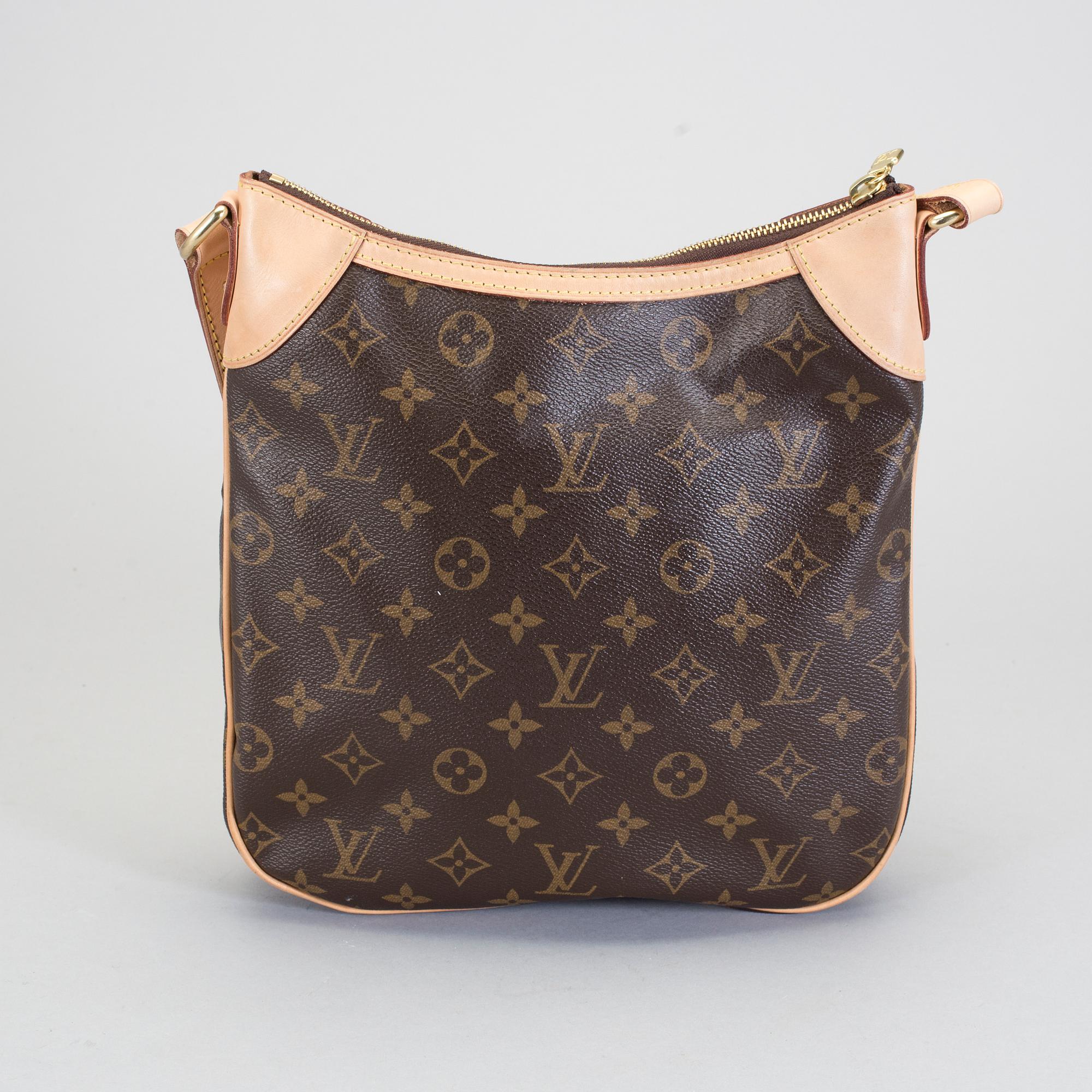 VÄSKA, "Odéon", Louis Vuitton, 2011.