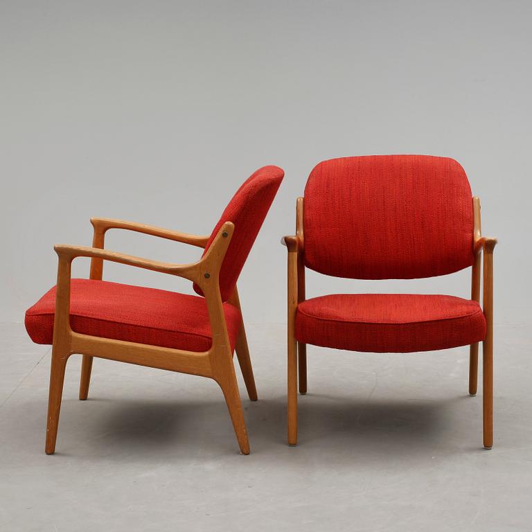 FÅTÖLJER, ett par, "Domus", Inge Andersson, Bröderna Andersson, Ekenäs, omkring 1960.