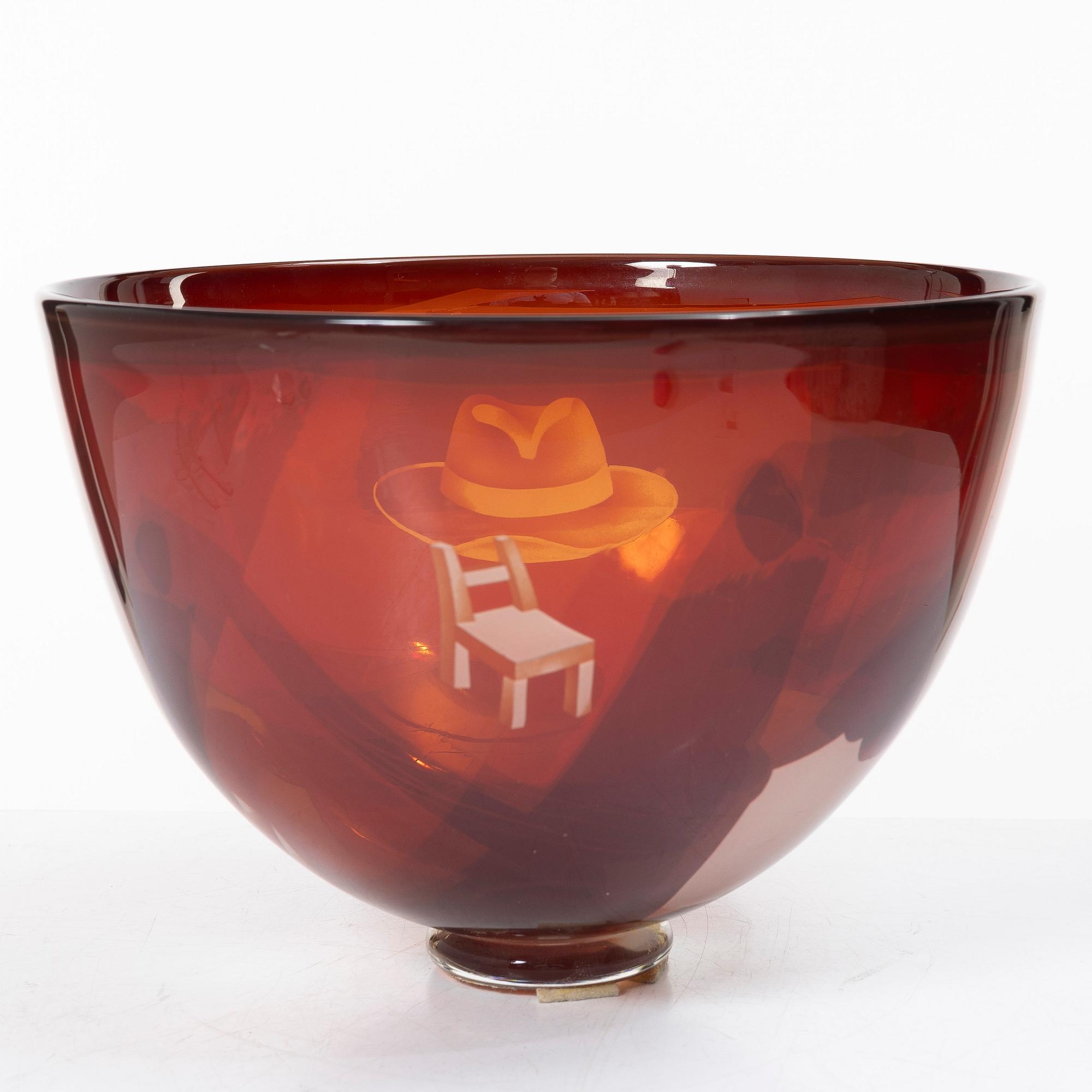 Ann Wolff, a bowl, 1980.