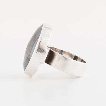 CECILIA JOHANSSON, Göteborg, 2001, a cabochon cut hematite ring.