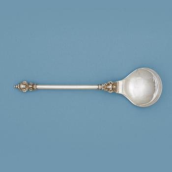 904. A Polish early 18th century silver spoon, unidentified makersmark, Breslau.