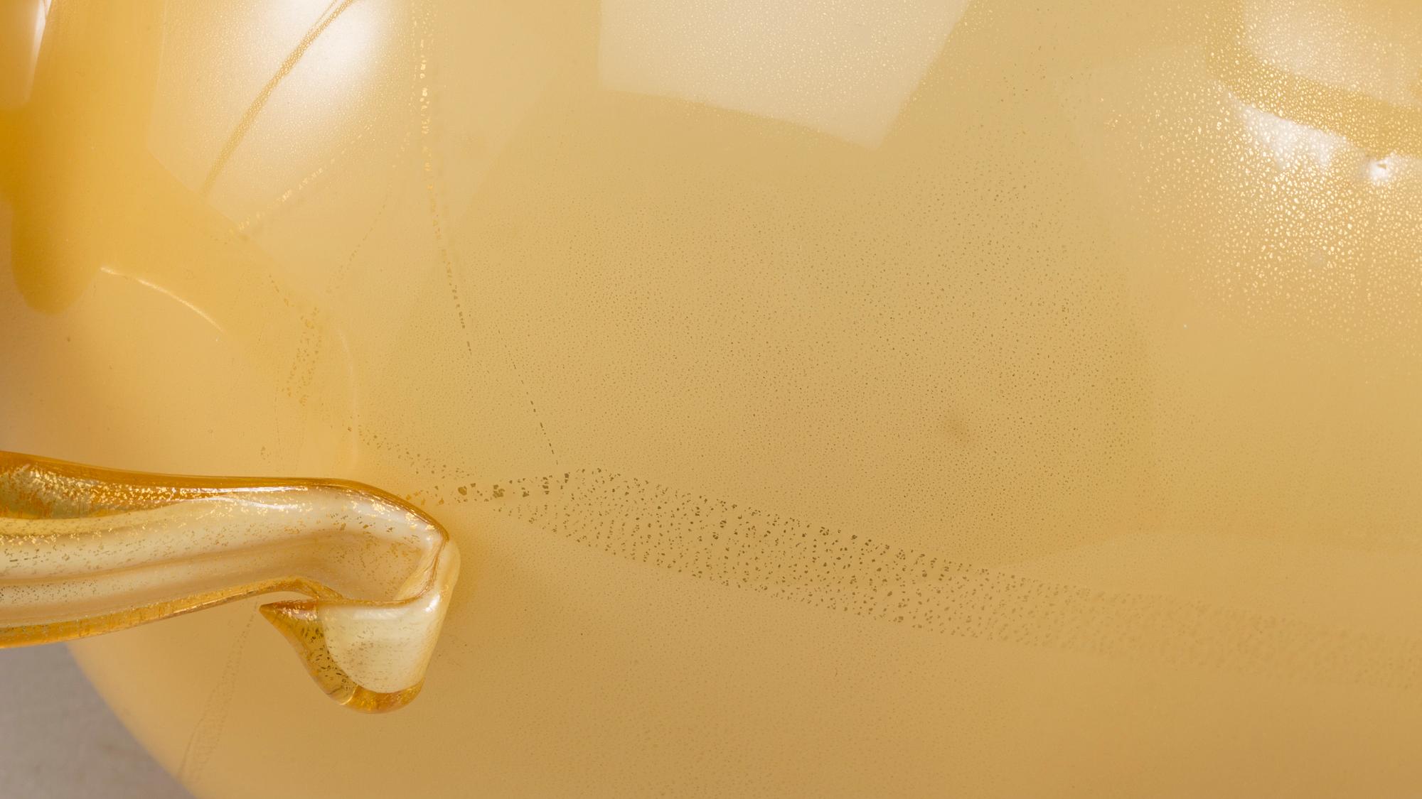 VAS med HÄNKLAR, Art Deco, Napoleone Martinuzzi, Venini, Murano. 1930.