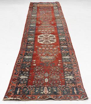 Gallery carpet, oriental, approx. 537 x 99 cm.