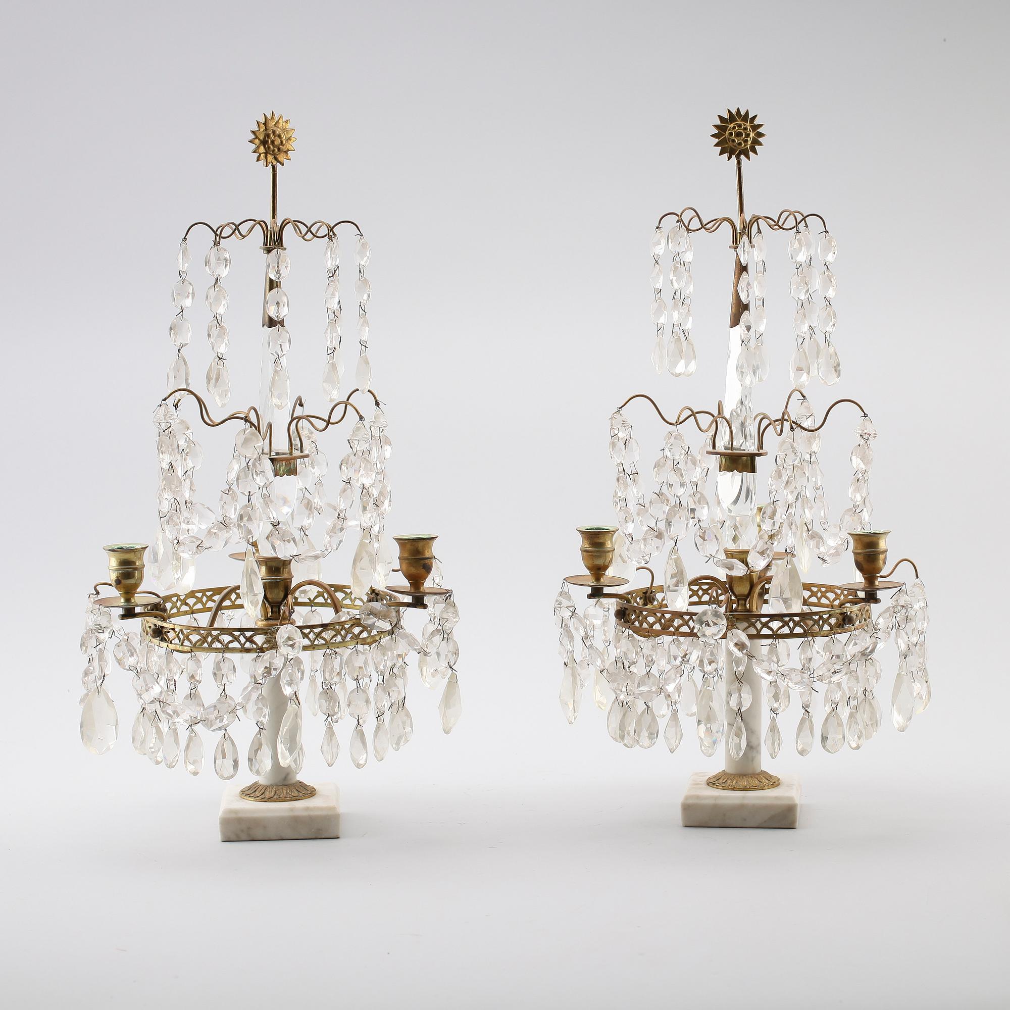 BORDSLYSTRAR, 1 par, gustaviansk stil, 1900-talets första hälft.