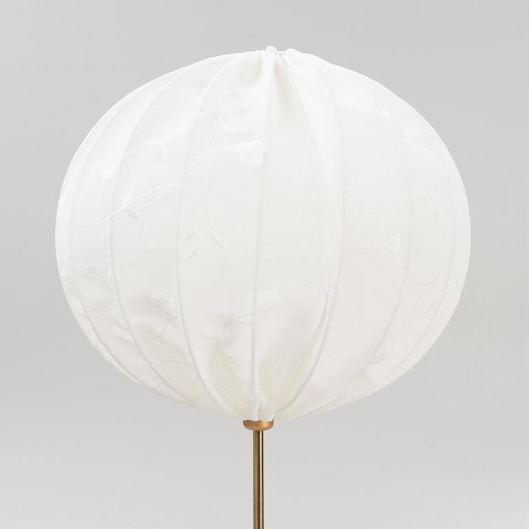 A model 'G-019' brass floor light, Bergboms.