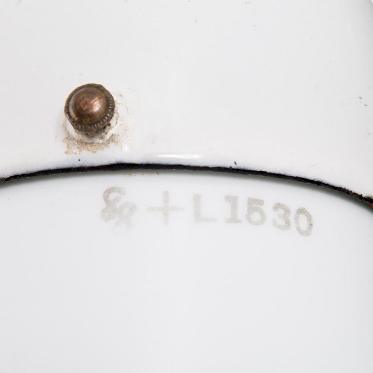 A PETER BEHRENS PENDANT LAMP "Luzette" L1530 + L1531 for AEG, the first half of the 20th century. Total height ca 54 cm.