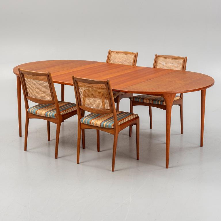 Svante Skogh, Seffle Möbelfabrik, et al. A five-piece dining suite, 1950's/60's.