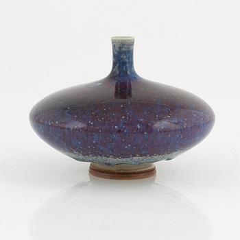 Berndt Friberg, a stoneware vase, Gustavsbergs studio, dated 1976.