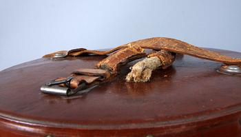 HATTASKAR, 2 st, 1900-talets första kvartal.