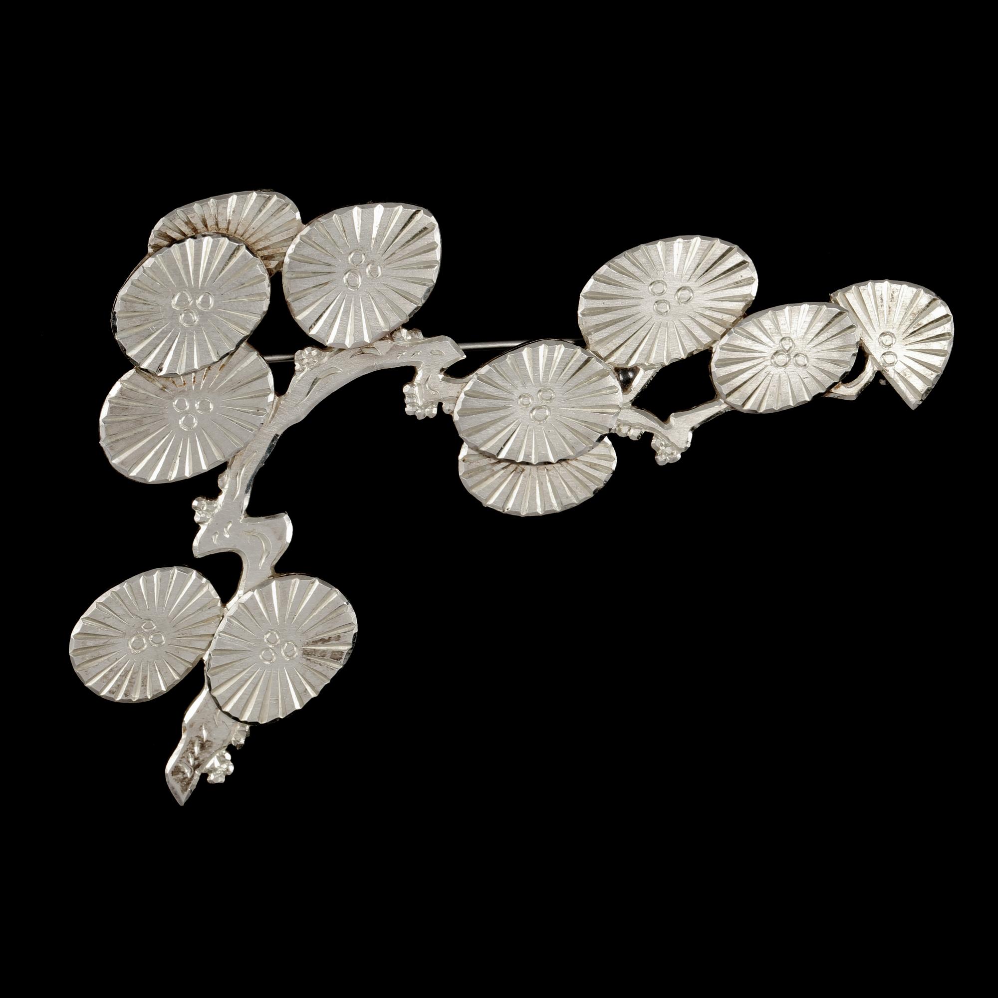 BROSCH, sterlingsilver, Wiwen Nilsson, Lund, 1956. Vikt 16 g.
