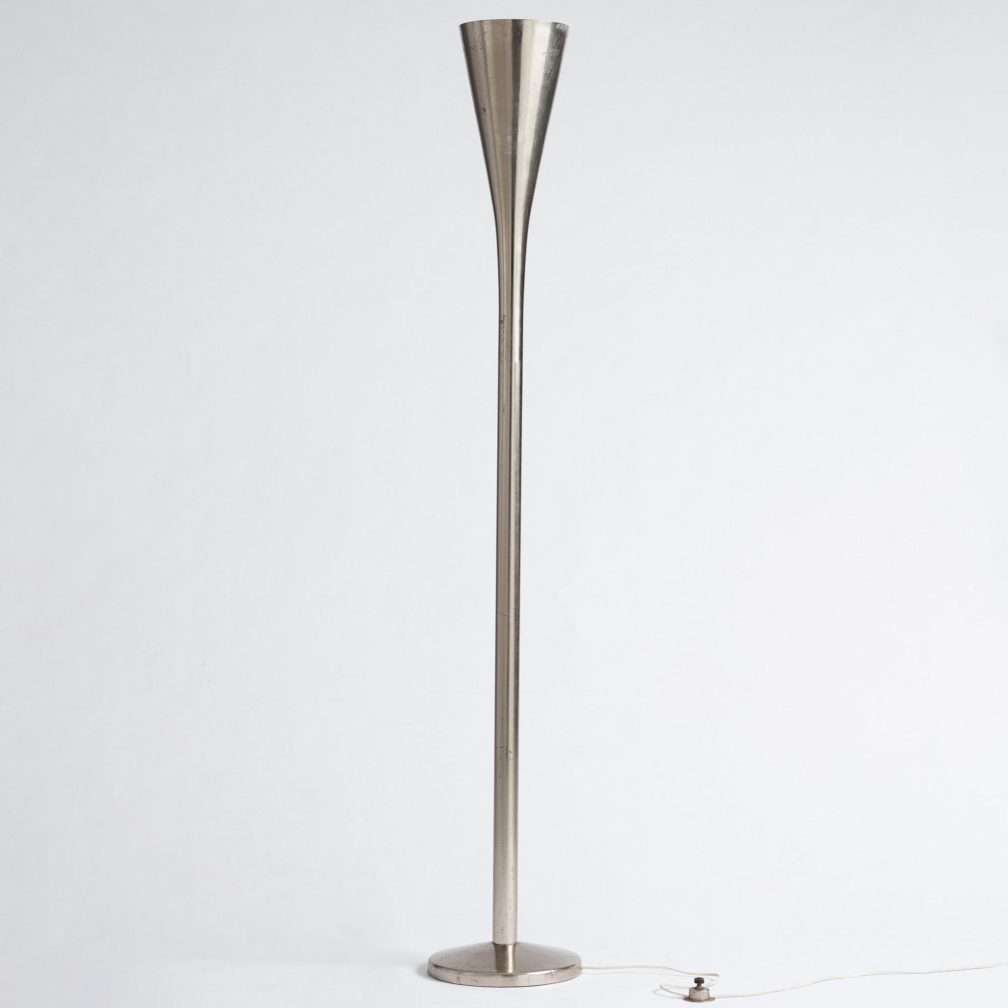 Pietro Chiesa, a floor lamp, Fontana Arte Italy, post 1935.
