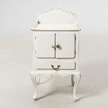 Sängbord, 1900-talets mitt.