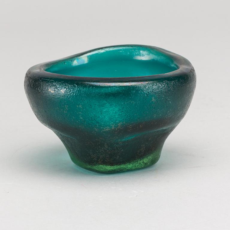 CARLO SCARPA, glass bowl. Etch marked Venini Murano. Italy.