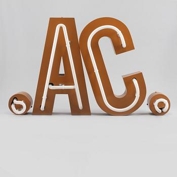 SKYLTBOKSTÄVER MED NEONRÖR, 4 delar, 1900/2000-tal.