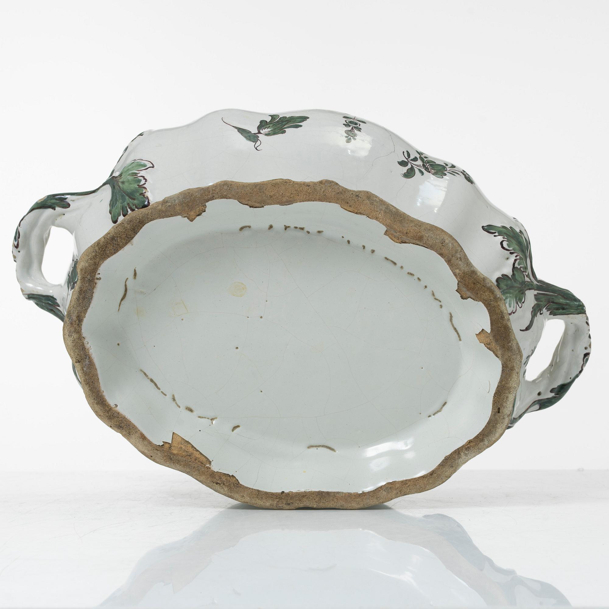 A faience lidded turrine, France, 18th/19th century.