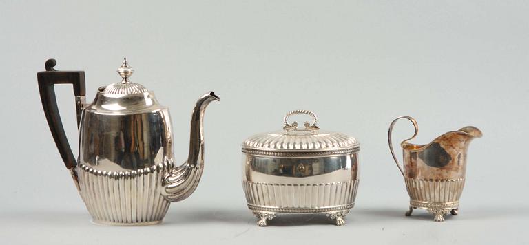 KAFFEKANNA, nysilver, AG Sundberg och sockerskål OCH gräddkanna, nysilver, GAB.