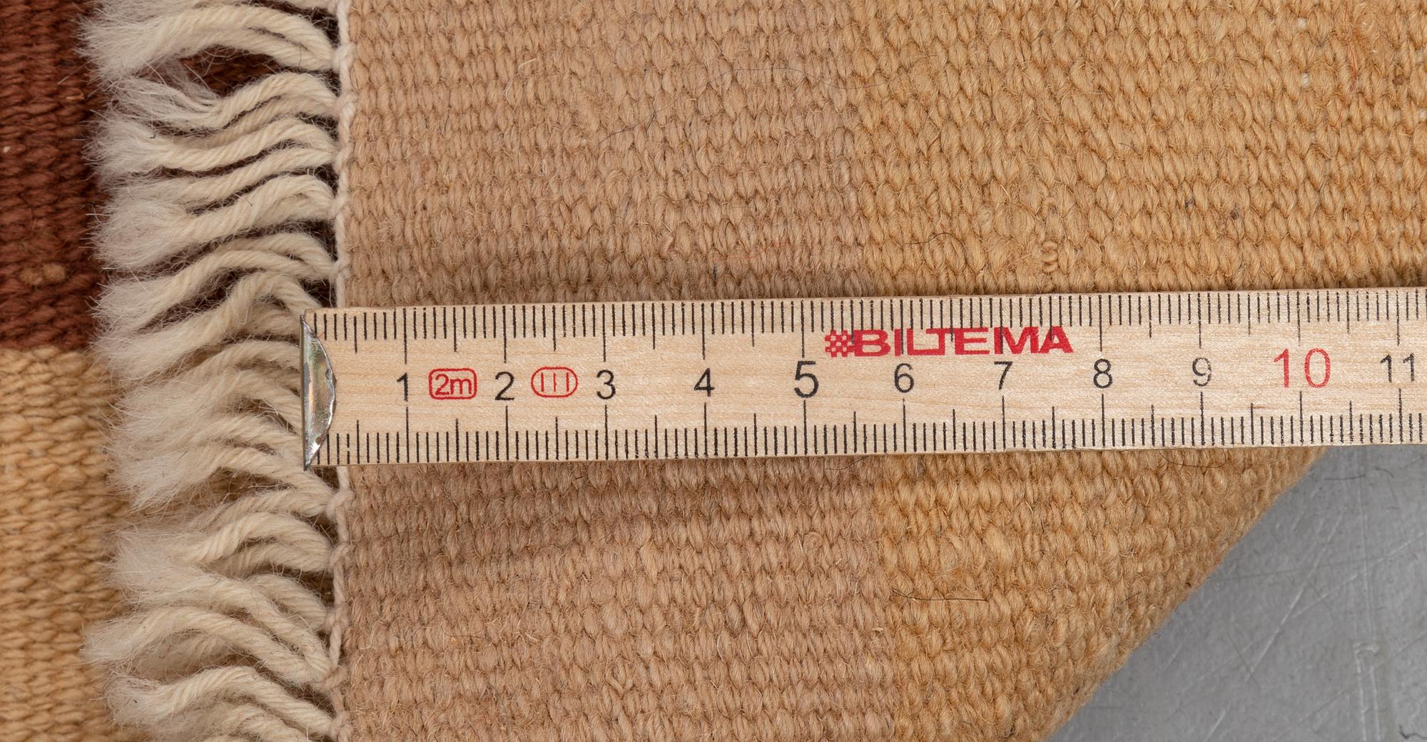 Matto, kilim 220 x 157 cm.