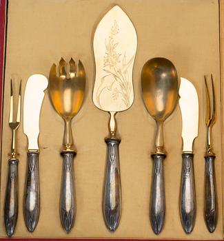 SERVERINGSBESTICK, 7 delar, silverhalt 800. Jugend, Tyskland.