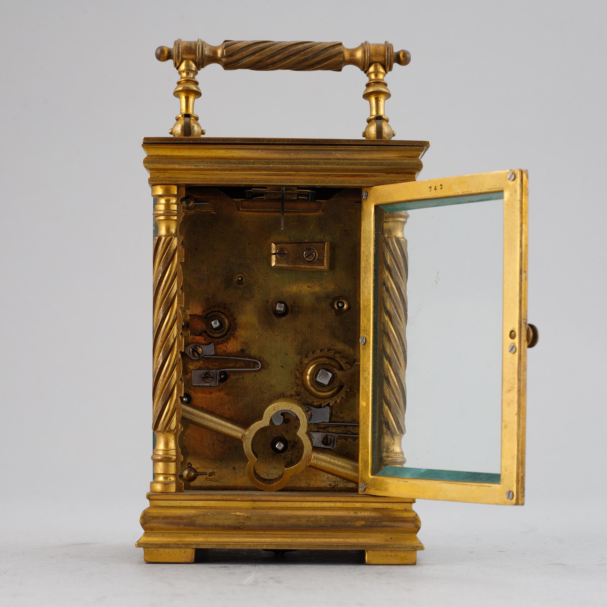 A set of five carriage and miniature clocks, 19th/20th Century.