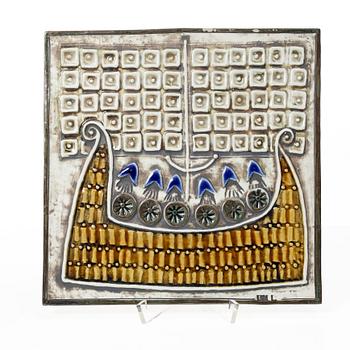 Lisa Larson, Three stoneware wall placques, Gustavsberg.