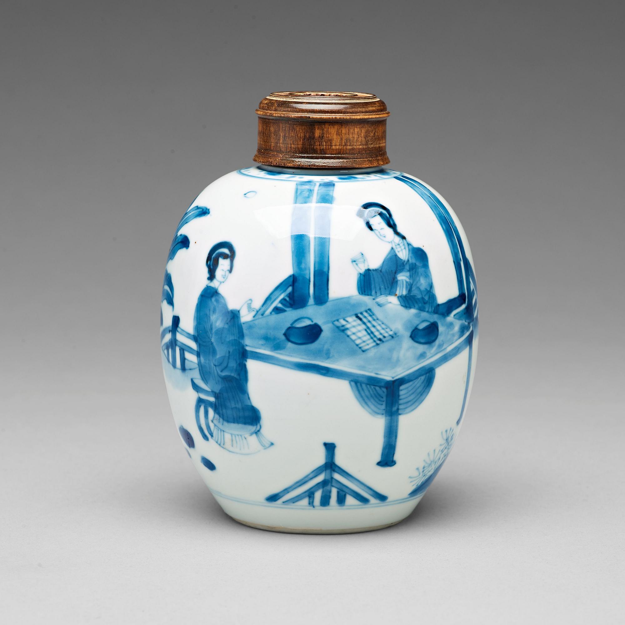 TEKRUKA, porslin. Qingdynastin, Kangxi (1662-1722).