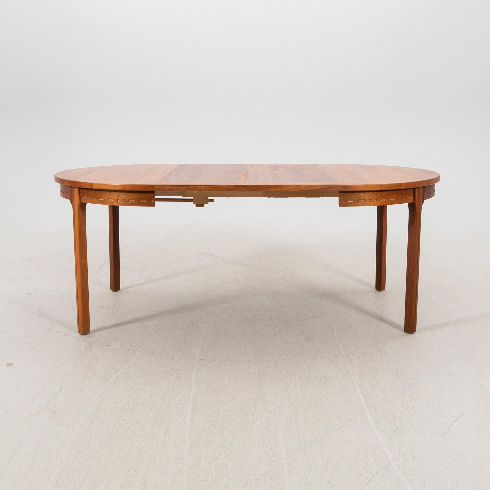 Nils Jonsson, a walnut dining table, Troeds 1960s.
