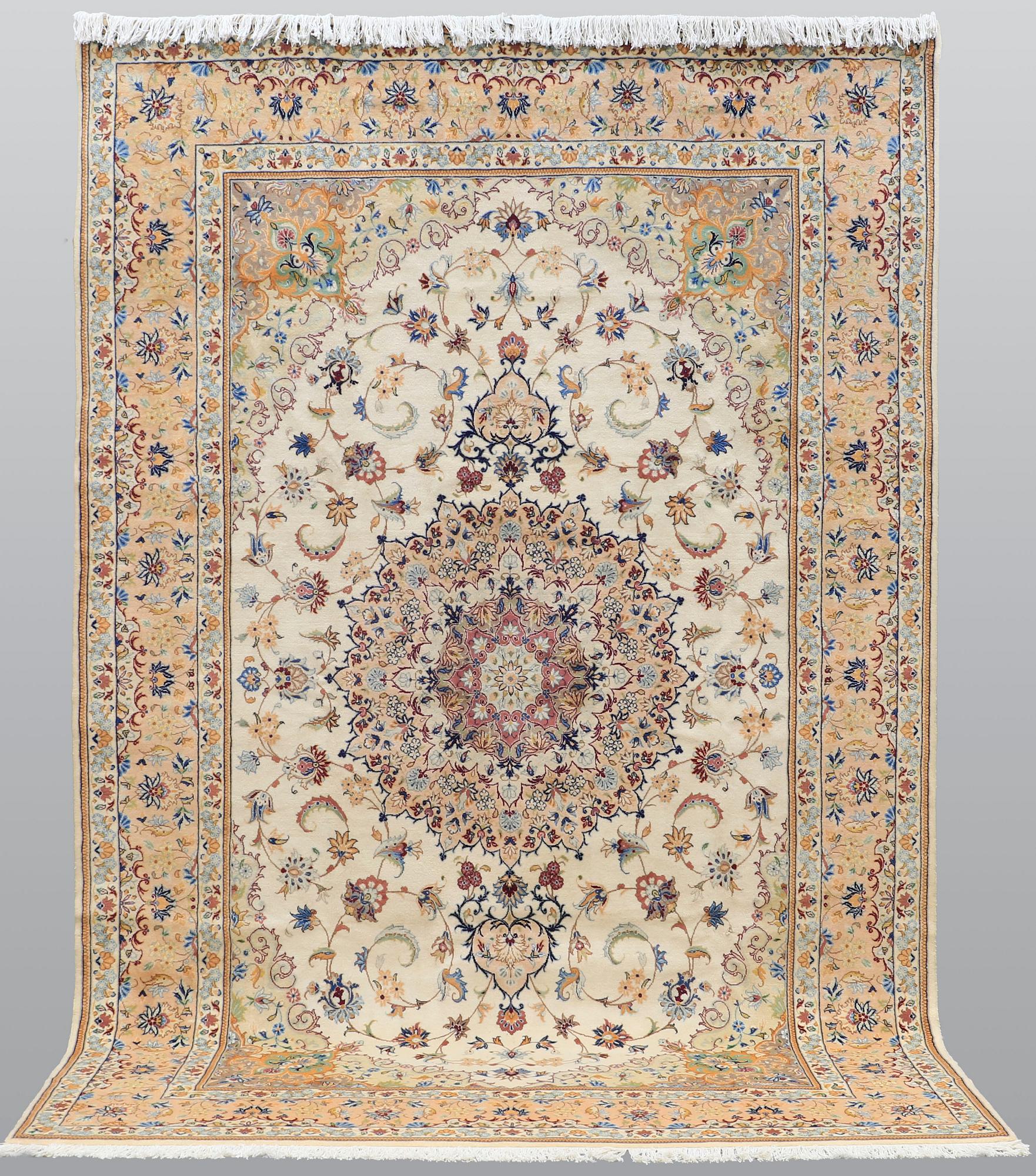 A carpet, Tabriz, ca 385 x 247 cm.