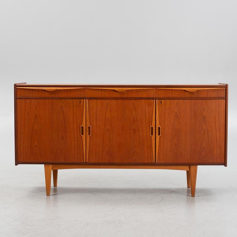 A teak veneered sideboard, 1950s/60s.