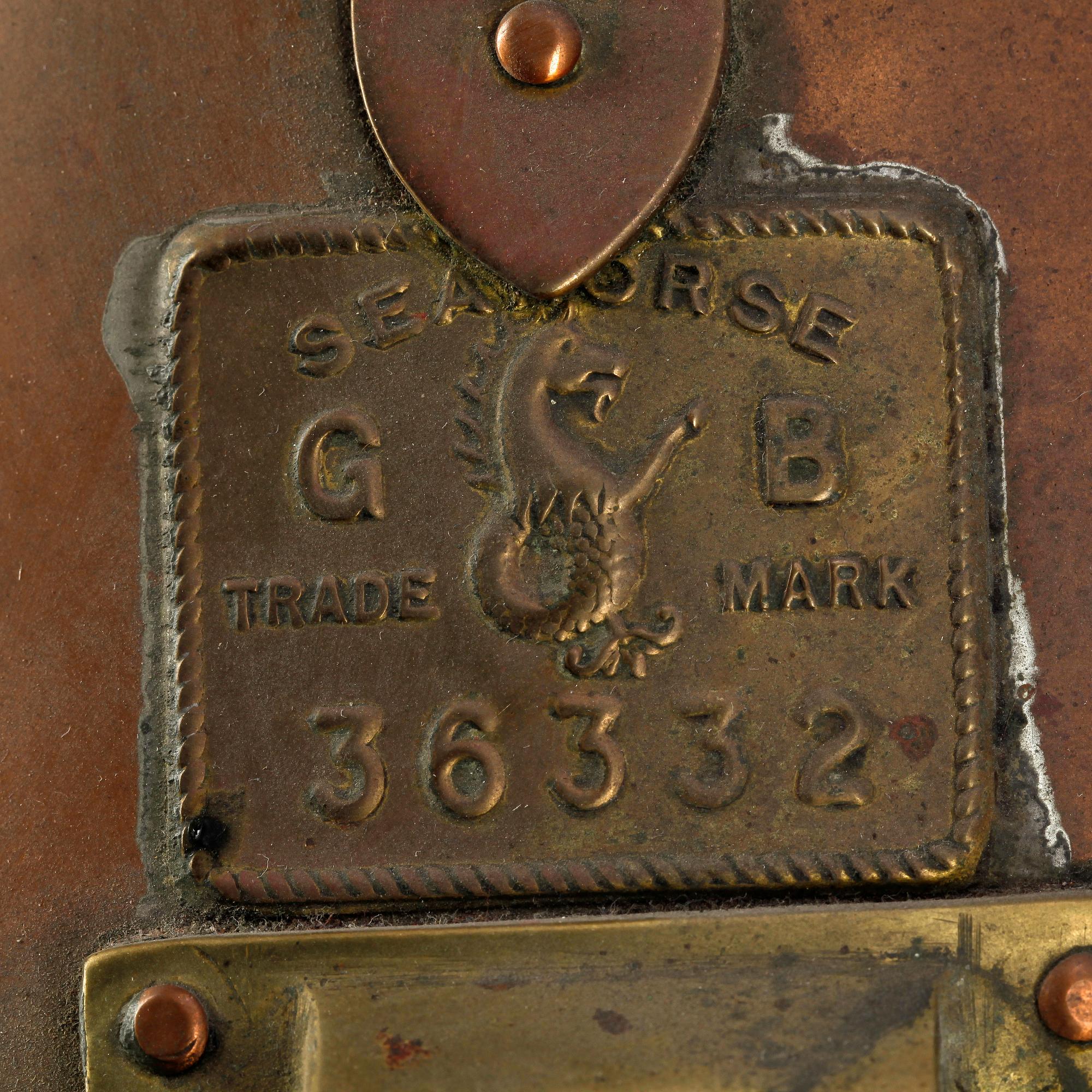 LANTERNOR, 2 st, koppar, bla William Harvie & Co, 1900-talets första hälft.
