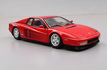 MODELLBIL, Pocher Ferrari Testarossa, skala 1/8.