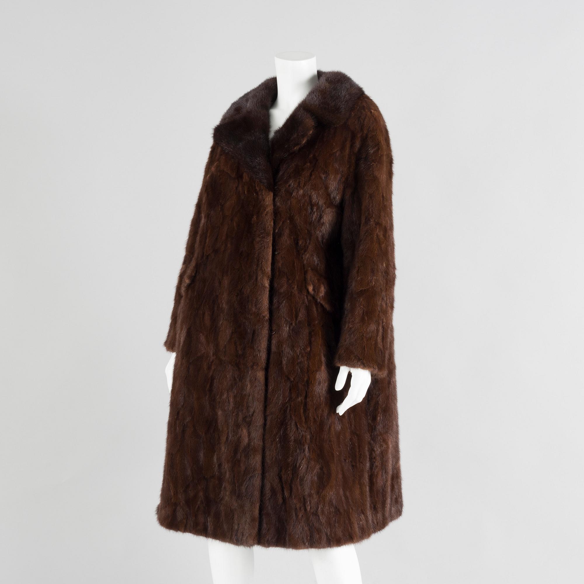 PÄLS, mink. Storlek ca 38.