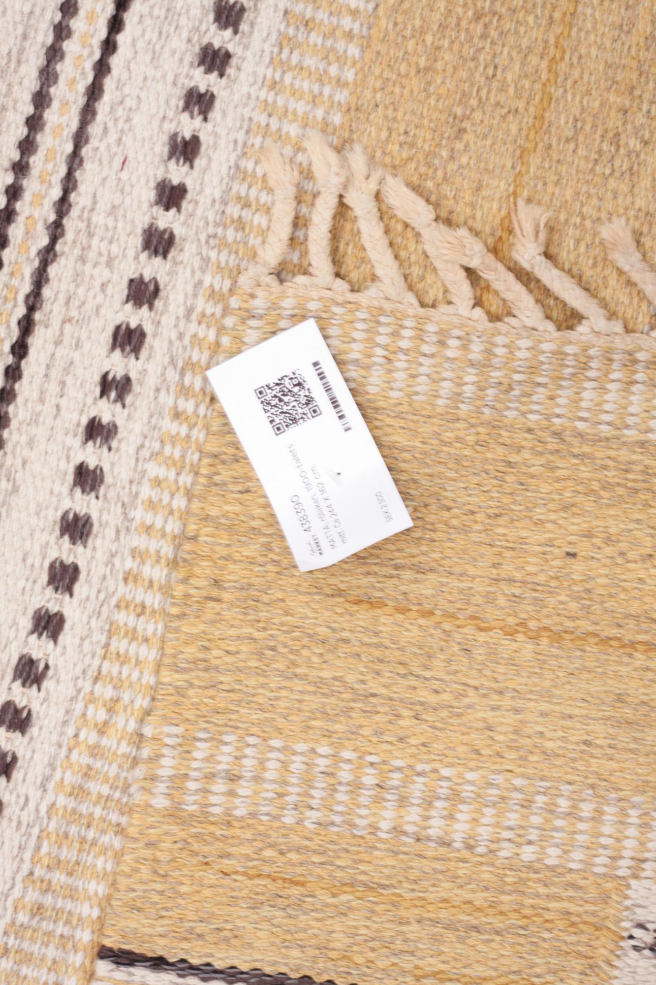 MATTA, rölakan, 1900-talets mitt. Ca 244 X 162 cm.