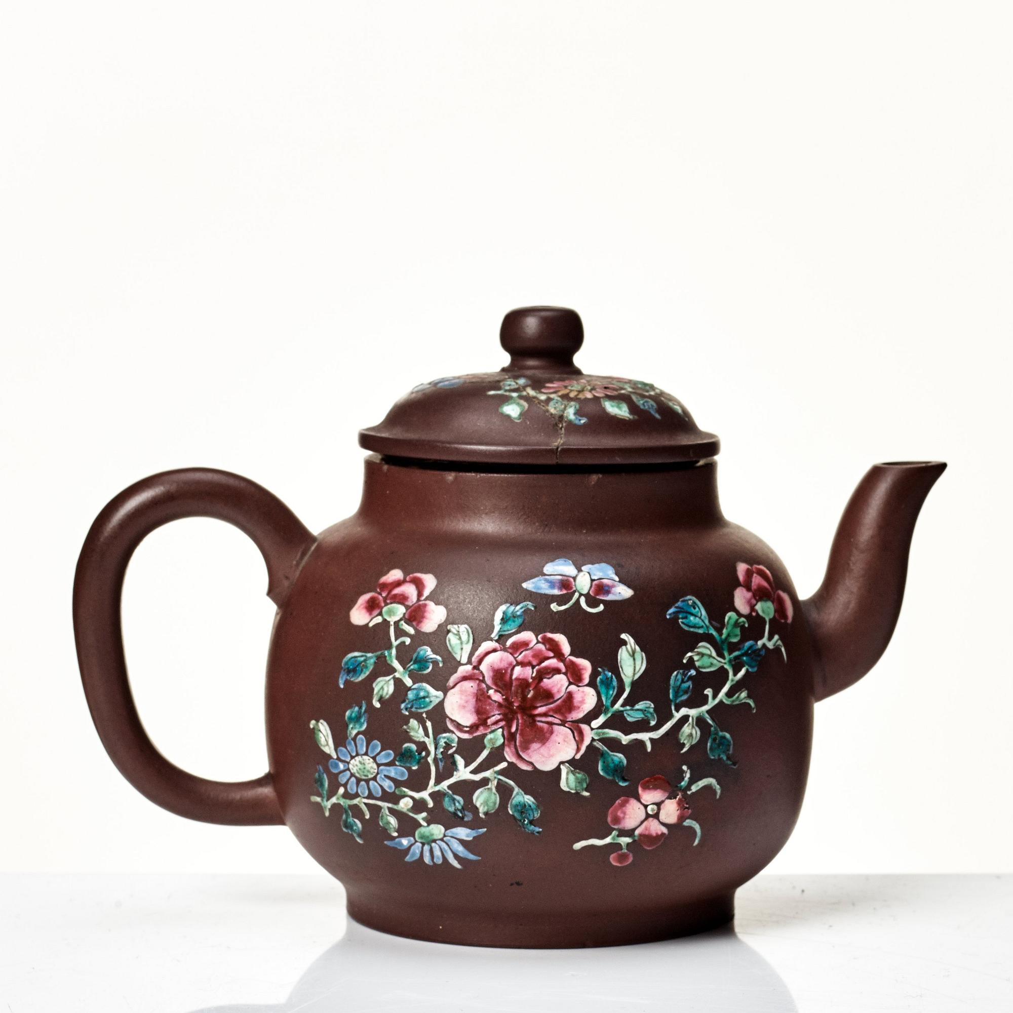 A yixing ware tea pot with cover, Qing dynasty, 18th Century.