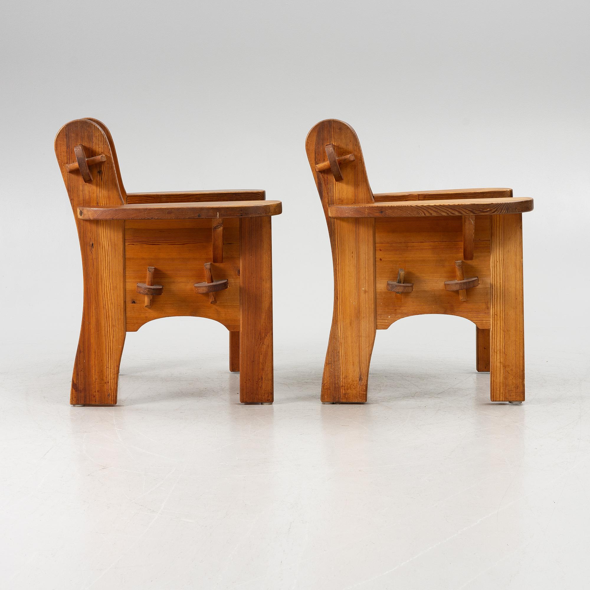 David Rosén, a pair of 'Berga' armchairs, Nordiska Kompaniet, 1940s.