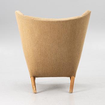 Hans J. Wegner, fåtölj "Bamse/Papa Bear", AP-stolen, Danmark, 1950-60-tal.
