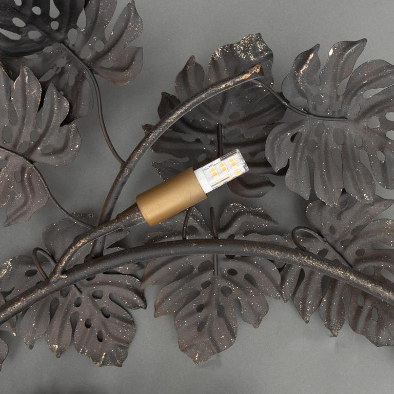 Wall lamp, Italy, contemporary.