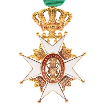 Vasa Order, Sweden, knight's badge, gold 18k. CF Carlman, Stockholm, 1946 and National Order of Merit, France, 1963.