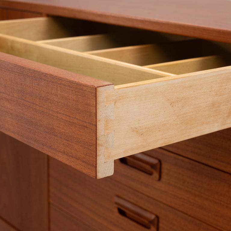 Sideboard, around the mid-20th century.