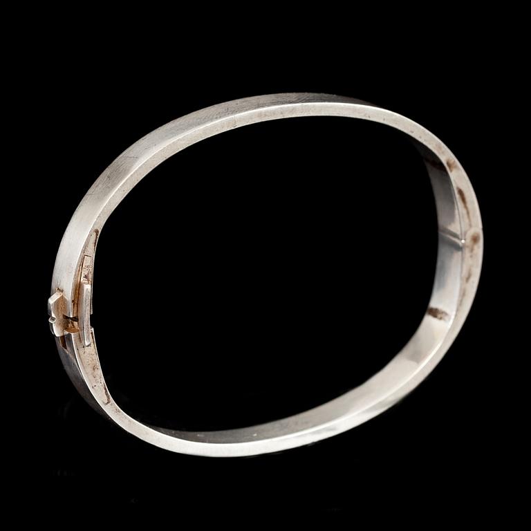 ARMRING, sterling silver. Wiwen Nilsson, Lund 1956. vikt ca 20 g.