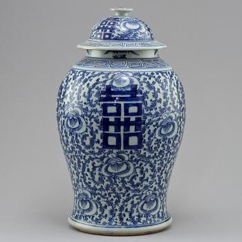 LOCKURNA, porslin, Kina, 1800-tal.