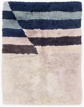 Ulla Vapaavuori, A rya rug, Finland, 170 x 135 cm.