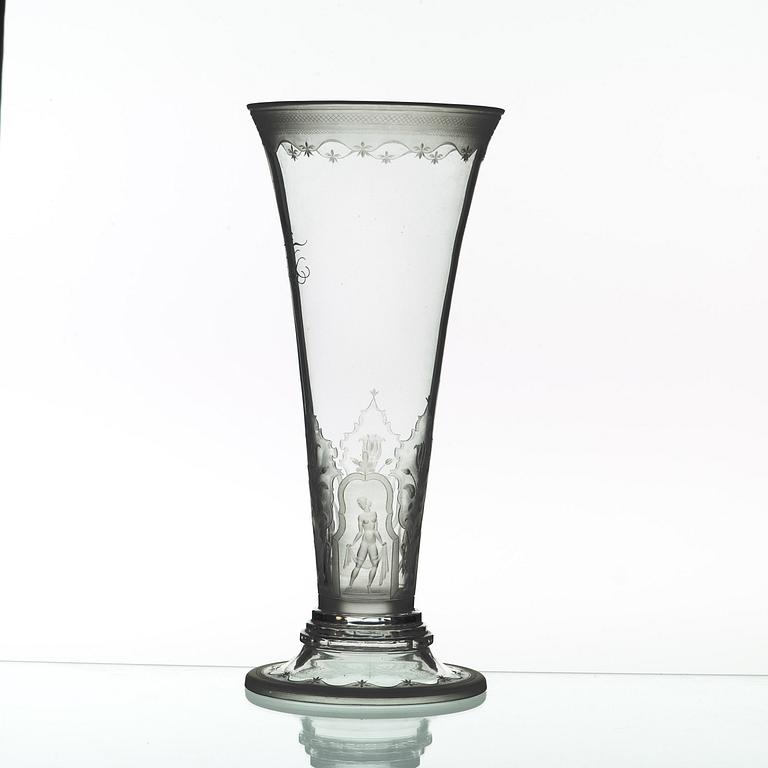 Edward Hald, an engraved glass cup, Orrefors 1926.